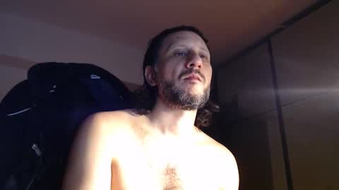 Snapshot of senorneby chatting on 03-11-26, 06:47 senorneby online show from 03-11-26, 06:47