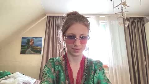 senseinner online show from 09-26-25, 12:53