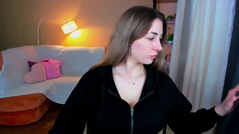 sensitiveheartt online show from 09-14-25, 11:42