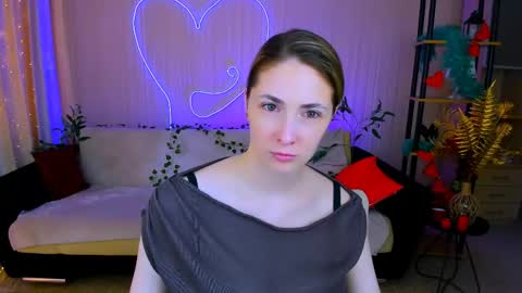 Snapshot of sensitiveheartt chatting on 05-22-26, 11:38 sensitiveheartt online show from 05-22-26, 11:38
