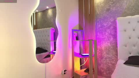 Snapshot of sensual_kim77 chatting on 05-29-26, 02:37 Sensual Kim77 online show from 05-29-26, 02:37