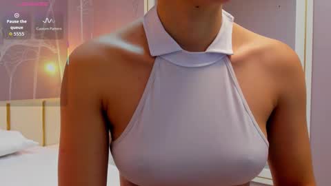 Sophie     online show from 10-22-25, 10:15