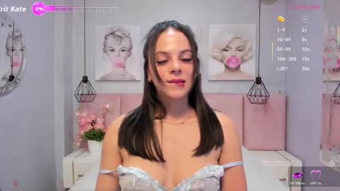 Sophie     online show from 12-22-25, 11:57