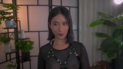 Snapshot of sensualcherry_ chatting on 01-19-25, 12:17 Maria- OF sensual bee online show from 01-19-25, 12:17