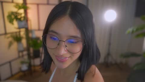 Snapshot of sensualcherry_ chatting on 01-30-25, 11:02 Maria- OF sensual bee online show from 01-30-25, 11:02