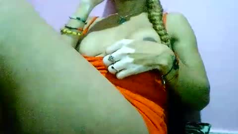 Snapshot of sensualnatasha chatting on 02-17-25, 01:58 sensualnatasha online show from 02-17-25, 01:58
