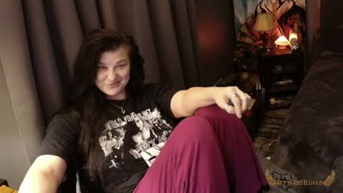 Tara online show from 06-21-26, 12:19