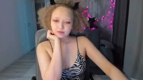 senya_sol online show from 07-10-26, 09:39