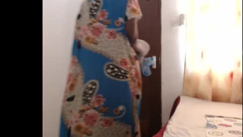 Anne online show from 10-19-25, 05:08