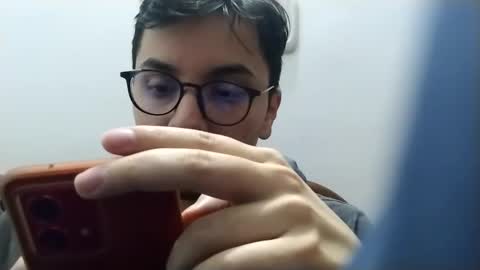 Snapshot of seralguli chatting on 12-28-24, 02:42 Seb online show from 12-28-24, 02:42