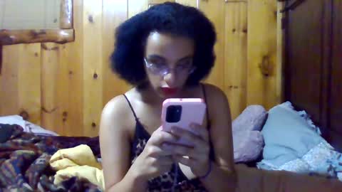 Snapshot of seraphina_sapphire chatting on 08-02-26, 01:26 seraphina_sapphire online show from 08-02-26, 01:26