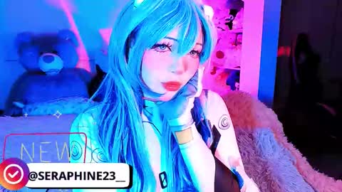 seraphine online show from 10-12-25, 02:10