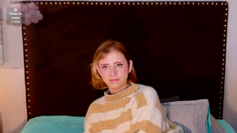 Snapshot of seraphine_star chatting on 05-03-26, 01:22 Seraphine star online show from 05-03-26, 01:22