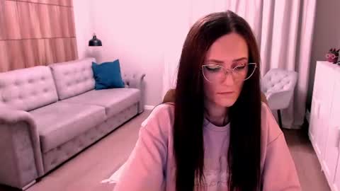 Snapshot of serena_8 chatting on 08-07-26, 10:17 Serena online show from 08-07-26, 10:17