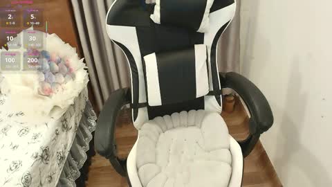 Serena online show from 04-06-26, 11:16