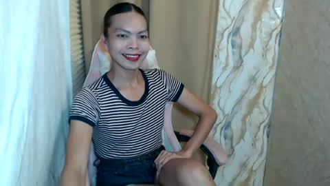 Snapshot of serenamarqueza chatting on 06-20-26, 06:33 Sam online show from 06-20-26, 06:33