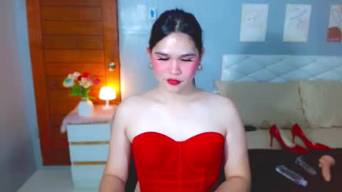 serenastra online show from 03-04-26, 10:54