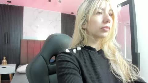 Serene online show from 09-19-25, 12:39