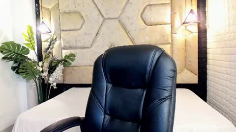 Serene online show from 06-09-26, 12:28