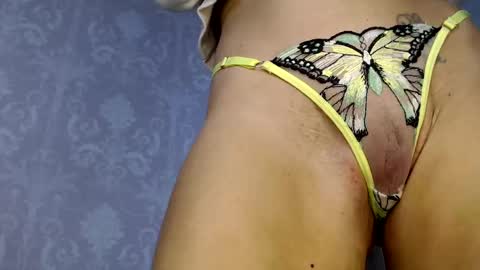 Snapshot of serenexxmilf chatting on 01-25-25, 11:13 serenexx your MILF online show from 01-25-25, 11:13