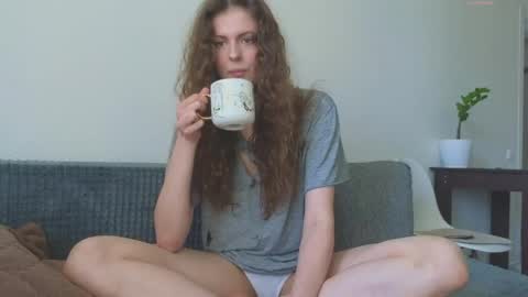 Hey Guys and Girls non-binary personalities  Im Sereta online show from 05-25-26, 10:32
