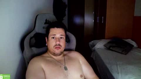 Snapshot of sergio95n chatting on 09-13-25, 07:52 Pollos online show from 09-13-25, 07:52