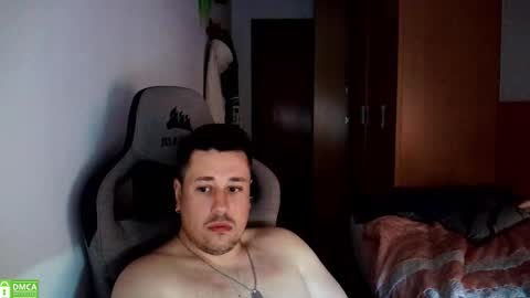 Snapshot of sergio95n chatting on 11-02-25, 07:33 Pollos online show from 11-02-25, 07:33