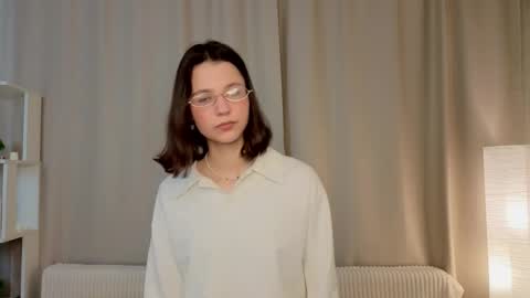 Melissa online show from 04-11-26, 08:13