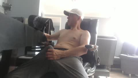 hetero serio discreto online show from 02-01-25, 05:58