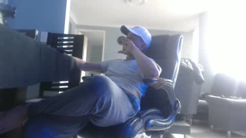 hetero serio discreto online show from 02-01-25, 09:51