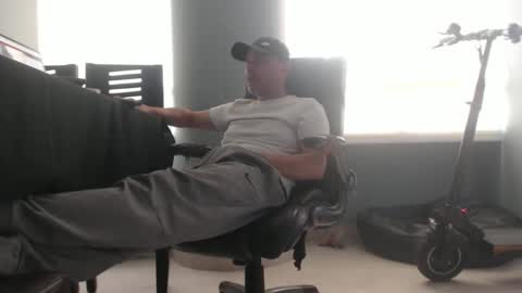 hetero serio discreto online show from 03-08-25, 06:16