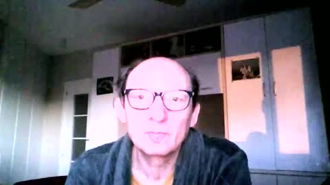 Snapshot of serrano49 chatting on 12-04-24, 07:06 serrano49 online show from 12-04-24, 07:06