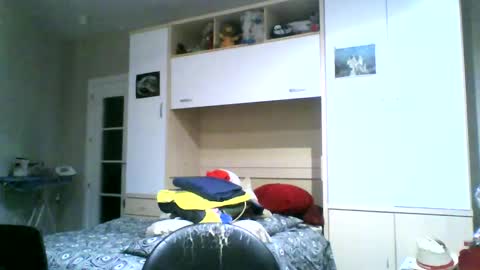 Snapshot of serrano49 chatting on 12-10-24, 12:06 serrano49 online show from 12-10-24, 12:06