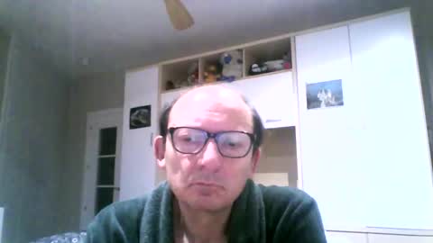 Snapshot of serrano49 chatting on 12-23-24, 06:16 serrano49 online show from 12-23-24, 06:16
