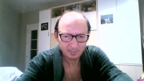 Snapshot of serrano49 chatting on 12-28-24, 05:25 serrano49 online show from 12-28-24, 05:25