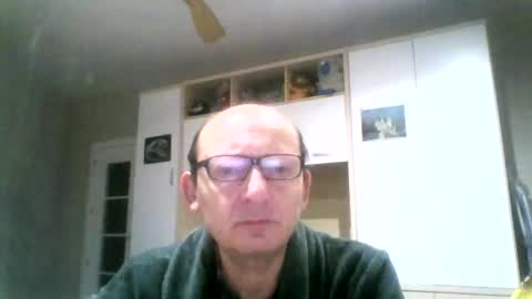 Snapshot of serrano49 chatting on 01-05-25, 03:43 serrano49 online show from 01-05-25, 03:43
