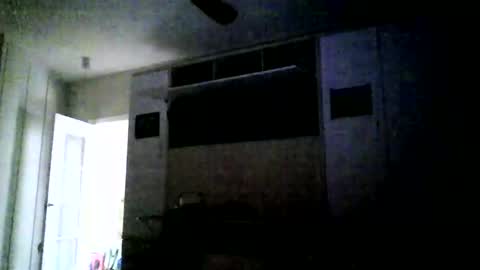 Snapshot of serrano49 chatting on 01-23-25, 06:45 serrano49 online show from 01-23-25, 06:45