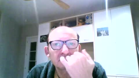 Snapshot of serrano49 chatting on 01-24-25, 01:45 serrano49 online show from 01-24-25, 01:45