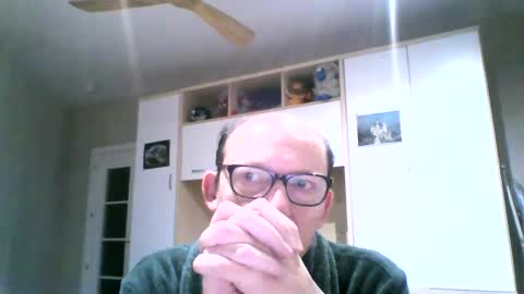 Snapshot of serrano49 chatting on 01-29-25, 04:58 serrano49 online show from 01-29-25, 04:58