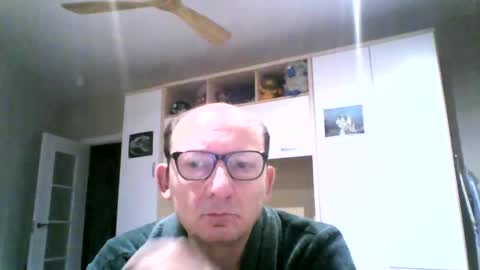 Snapshot of serrano49 chatting on 01-31-25, 01:43 serrano49 online show from 01-31-25, 01:43