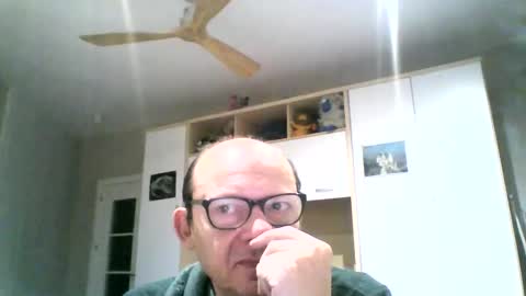 Snapshot of serrano49 chatting on 02-02-25, 03:32 serrano49 online show from 02-02-25, 03:32