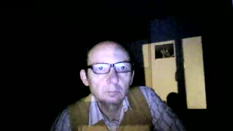 Snapshot of serrano49 chatting on 10-25-25, 06:02 serrano49 online show from 10-25-25, 06:02
