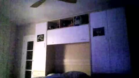 Snapshot of serrano49 chatting on 11-06-25, 02:34 serrano49 online show from 11-06-25, 02:34