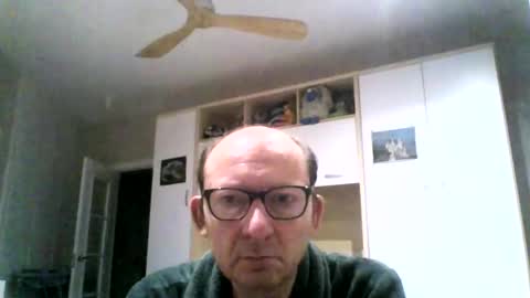 Snapshot of serrano49 chatting on 11-14-25, 02:54 serrano49 online show from 11-14-25, 02:54