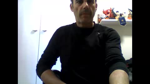 Snapshot of servamp77 chatting on 04-16-26, 10:49 servamp77 online show from 04-16-26, 10:49