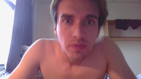 Snapshot of servandomier chatting on 03-06-25, 08:37 mier online show from 03-06-25, 08:37