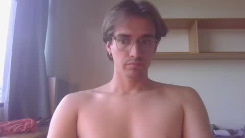 Snapshot of servandomier chatting on 03-09-25, 10:19 mier online show from 03-09-25, 10:19