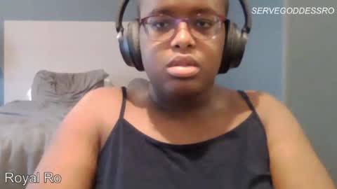 Snapshot of servegoddessro chatting on 06-23-26, 06:17 servegoddessro online show from 06-23-26, 06:17