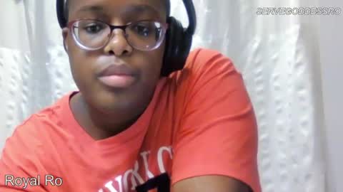 Snapshot of servegoddessro chatting on 08-10-26, 02:37 servegoddessro online show from 08-10-26, 02:37