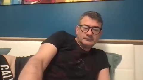 Snapshot of sesamechris92 chatting on 03-11-25, 06:53 sesamechris92 online show from 03-11-25, 06:53